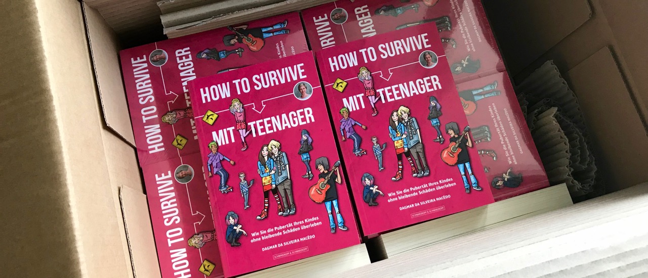 Autoren-Exemplare von How to survive mit Teenager im Karton